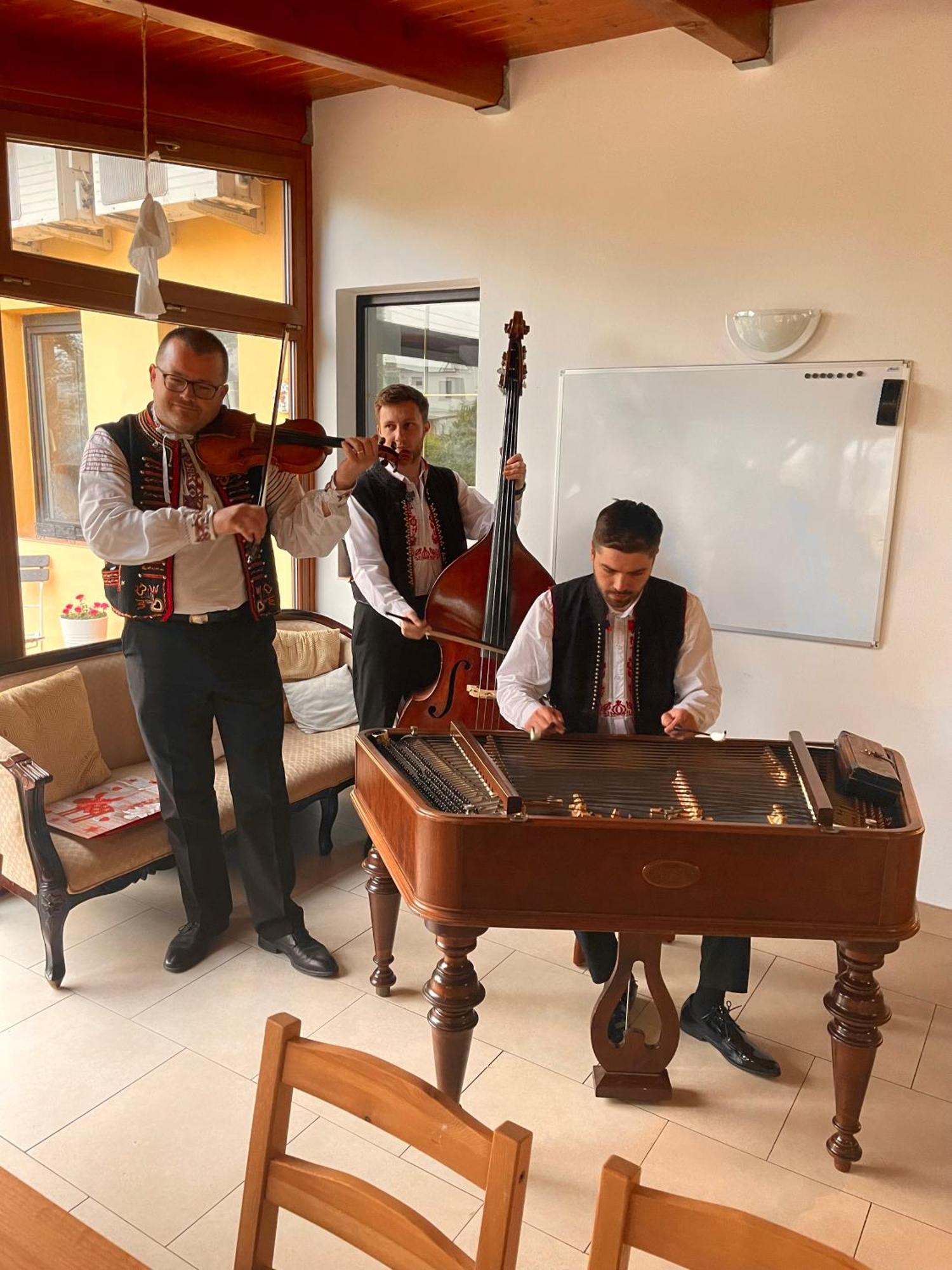 Penzion Trojna Lednice-Vhodne Na Svatby,Rodinne Akce,Teambuilding Екстериор снимка